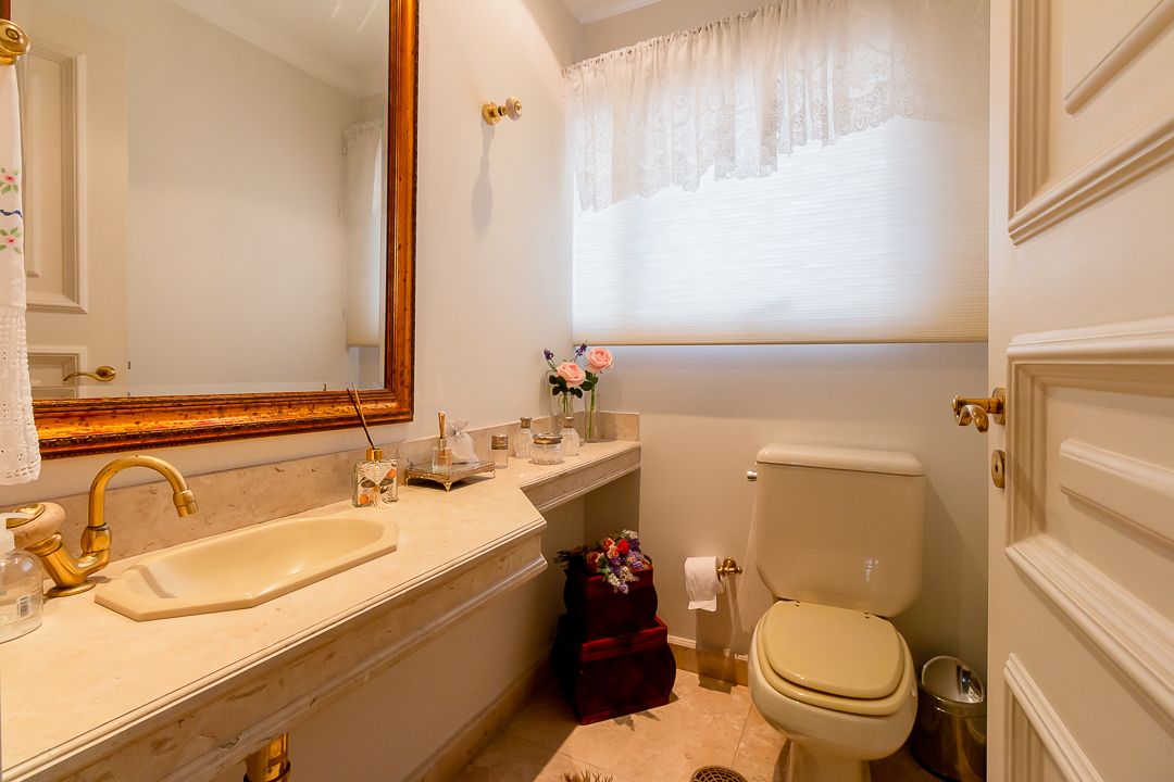 Cobertura duplex na Consolação com 580 m², piscina privativa, área gourmet coberta, quatro suítes e vista panorâmica de São Paulo.