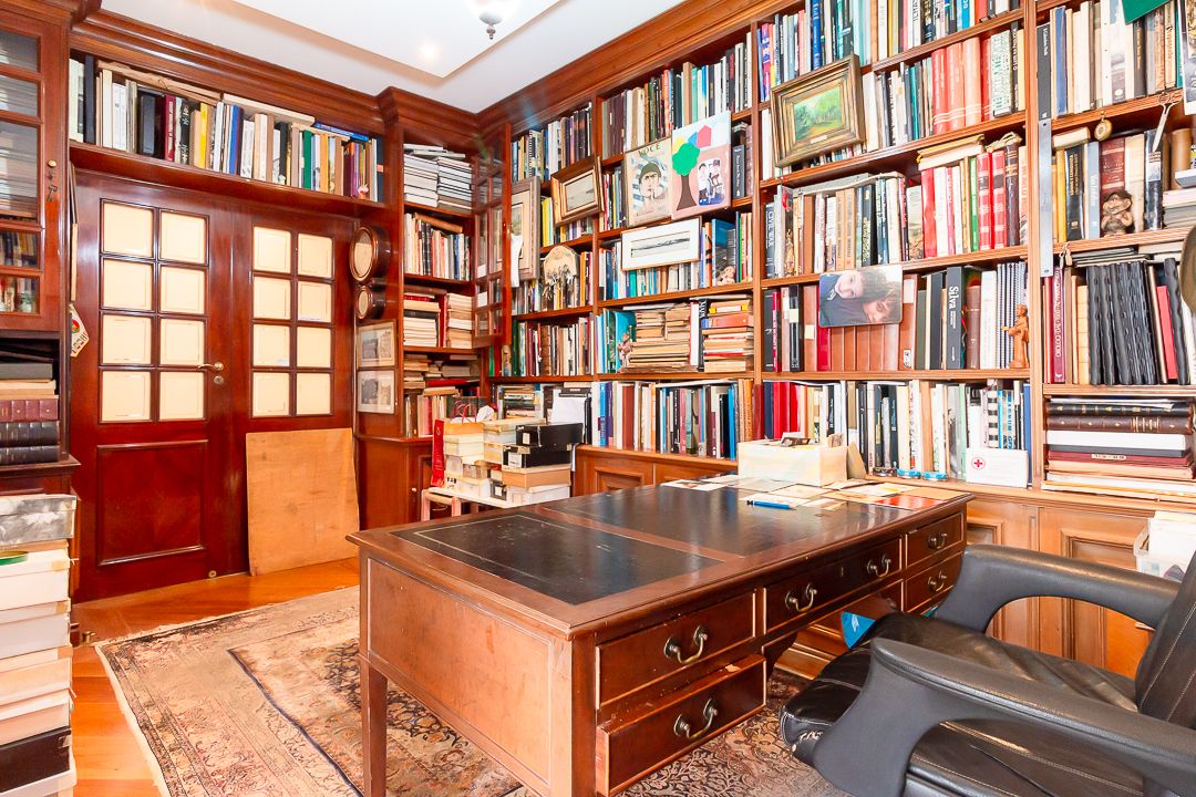 Cobertura duplex na Consolação com 580 m², piscina privativa, área gourmet coberta, quatro suítes e vista panorâmica de São Paulo.