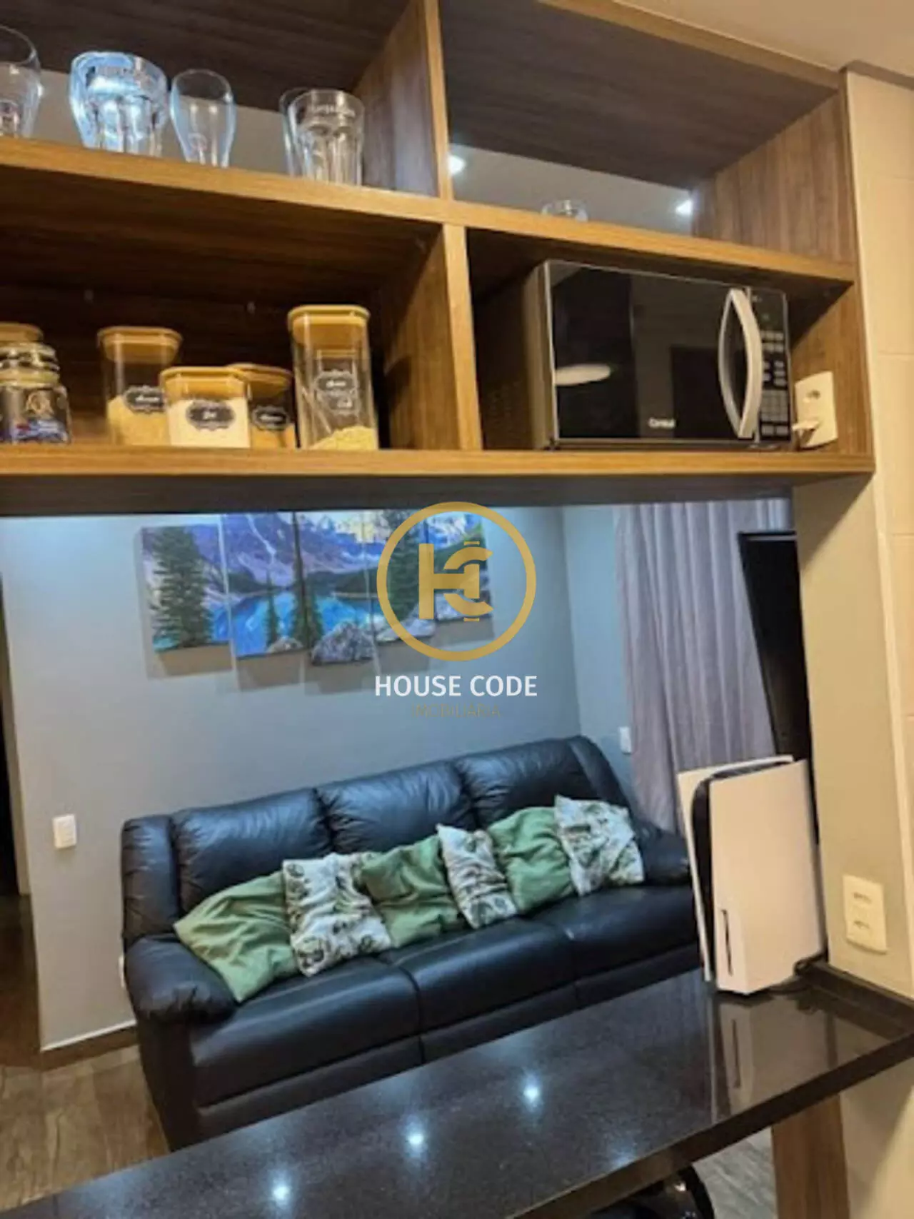 Apartamento no Centro de Osasco, com 67 m², 2 dormitórios, suíte, varanda integrada com vidro e lazer completo.