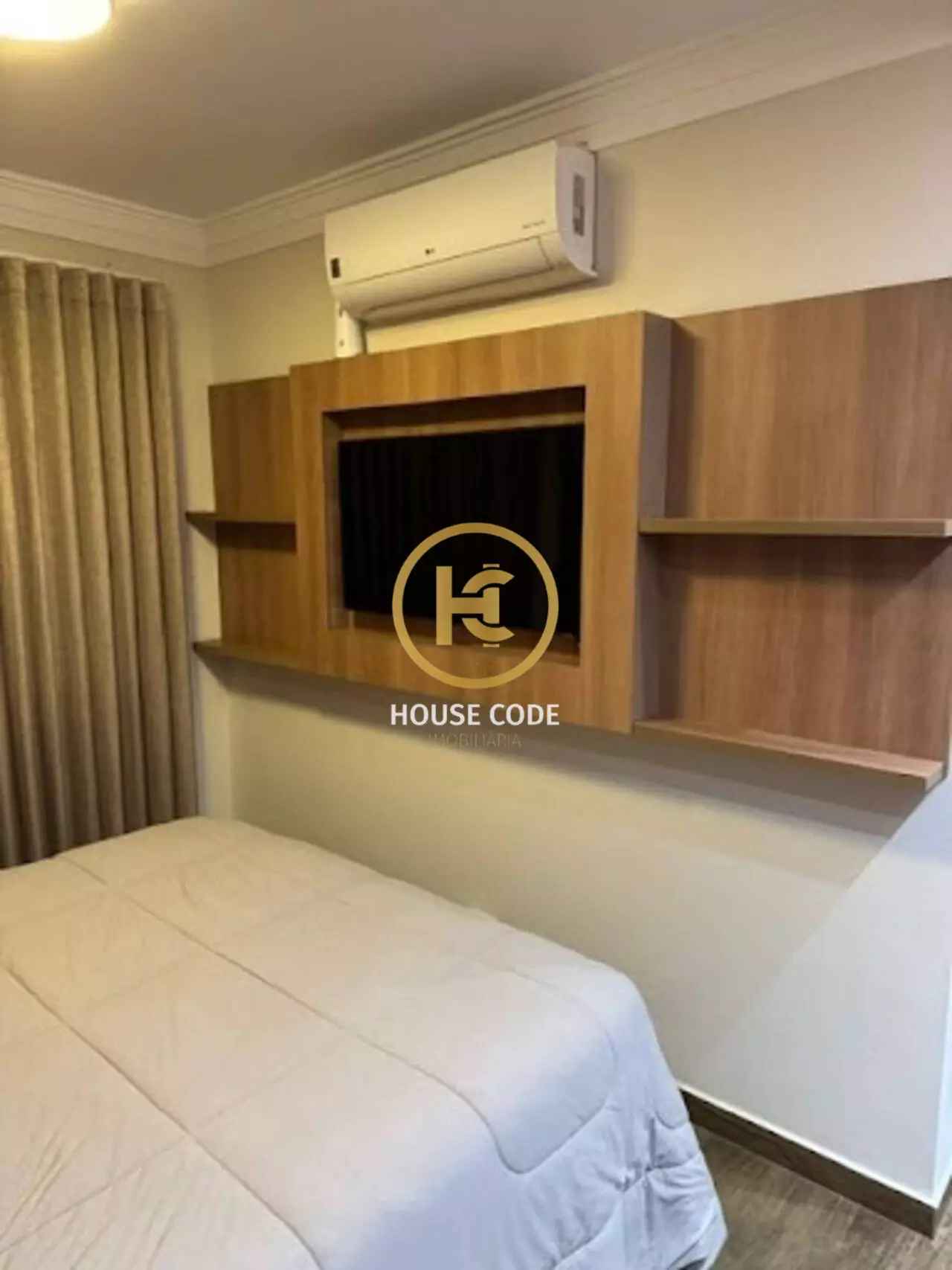 Apartamento no Centro de Osasco, com 67 m², 2 dormitórios, suíte, varanda integrada com vidro e lazer completo.