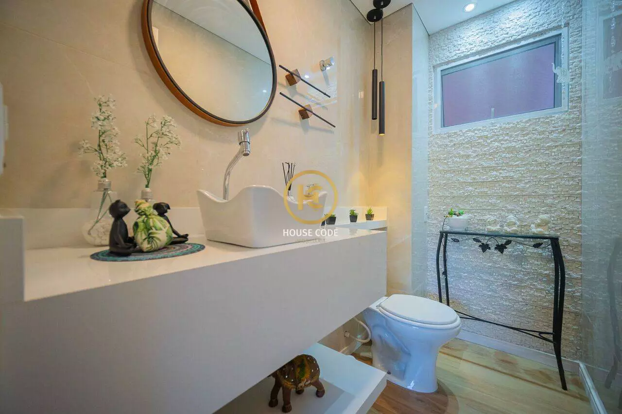 Apartamento na Chácara Pavoeiro, em Cotia, com 89 m², suíte, varanda gourmet com churrasqueira e condomínio completo.