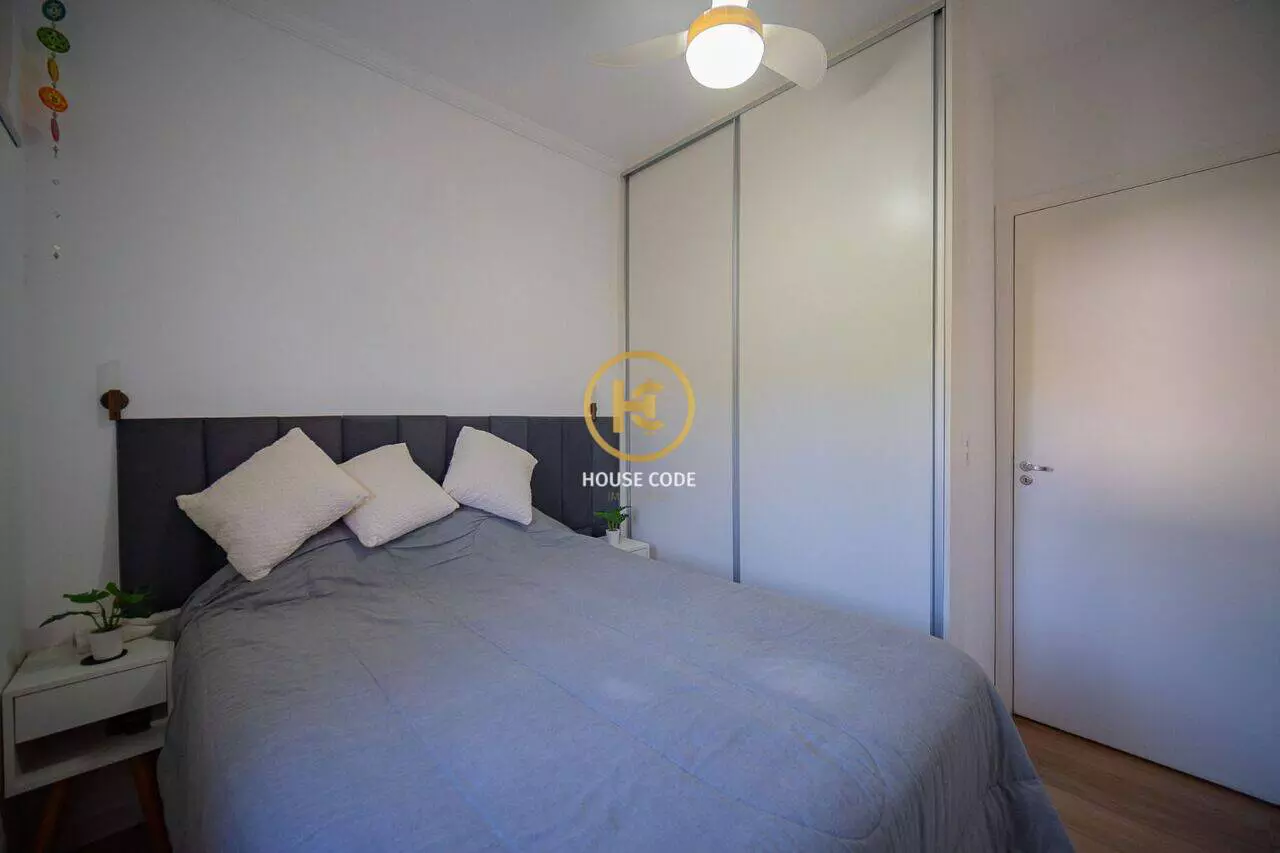 Apartamento na Chácara Pavoeiro, em Cotia, com 89 m², suíte, varanda gourmet com churrasqueira e condomínio completo.