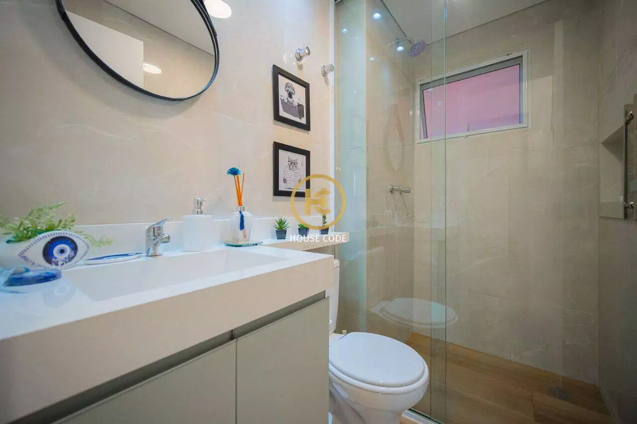 Apartamento na Chácara Pavoeiro, em Cotia, com 89 m², suíte, varanda gourmet com churrasqueira e condomínio completo.