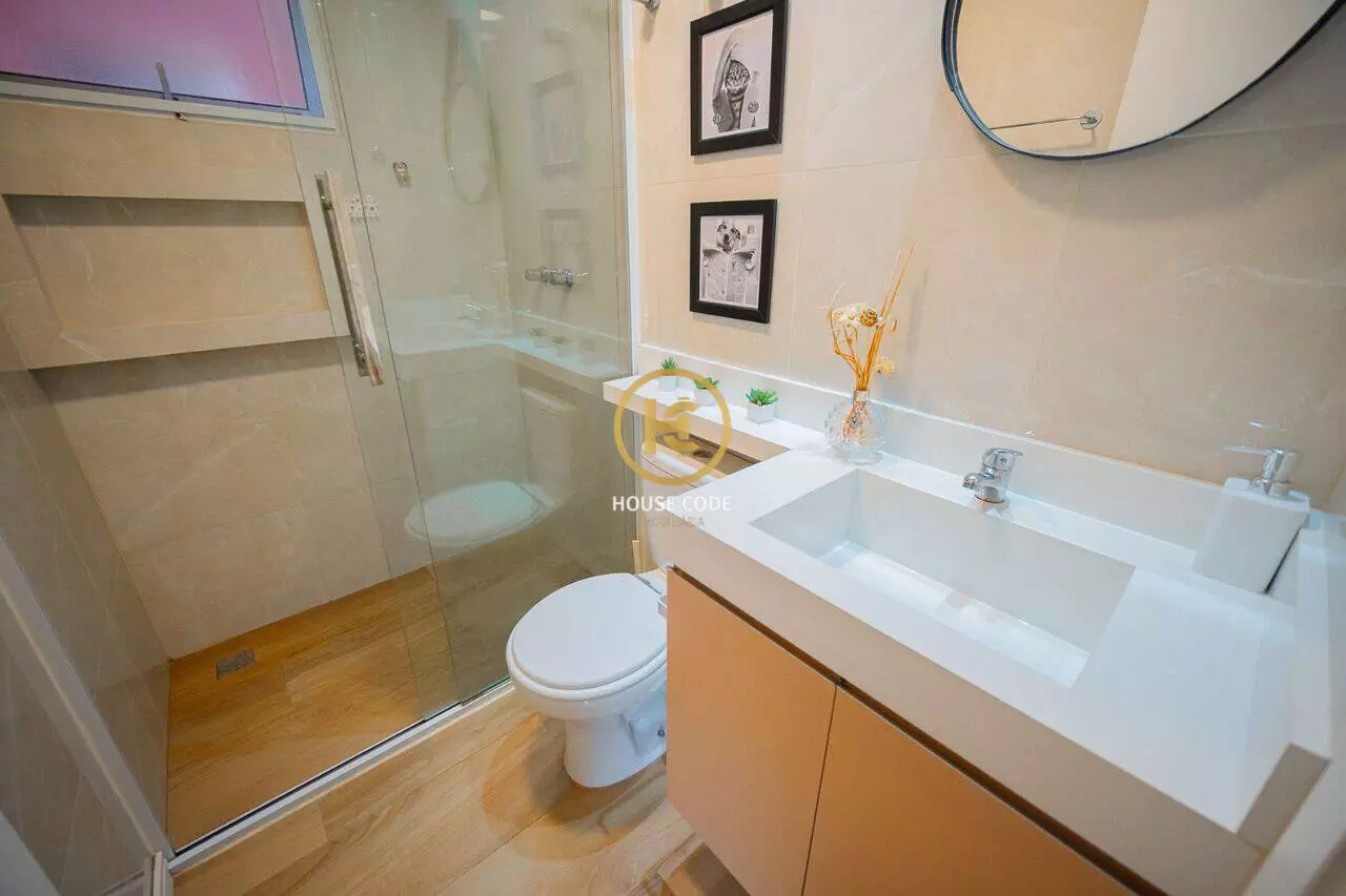 Apartamento na Chácara Pavoeiro, em Cotia, com 89 m², suíte, varanda gourmet com churrasqueira e condomínio completo.