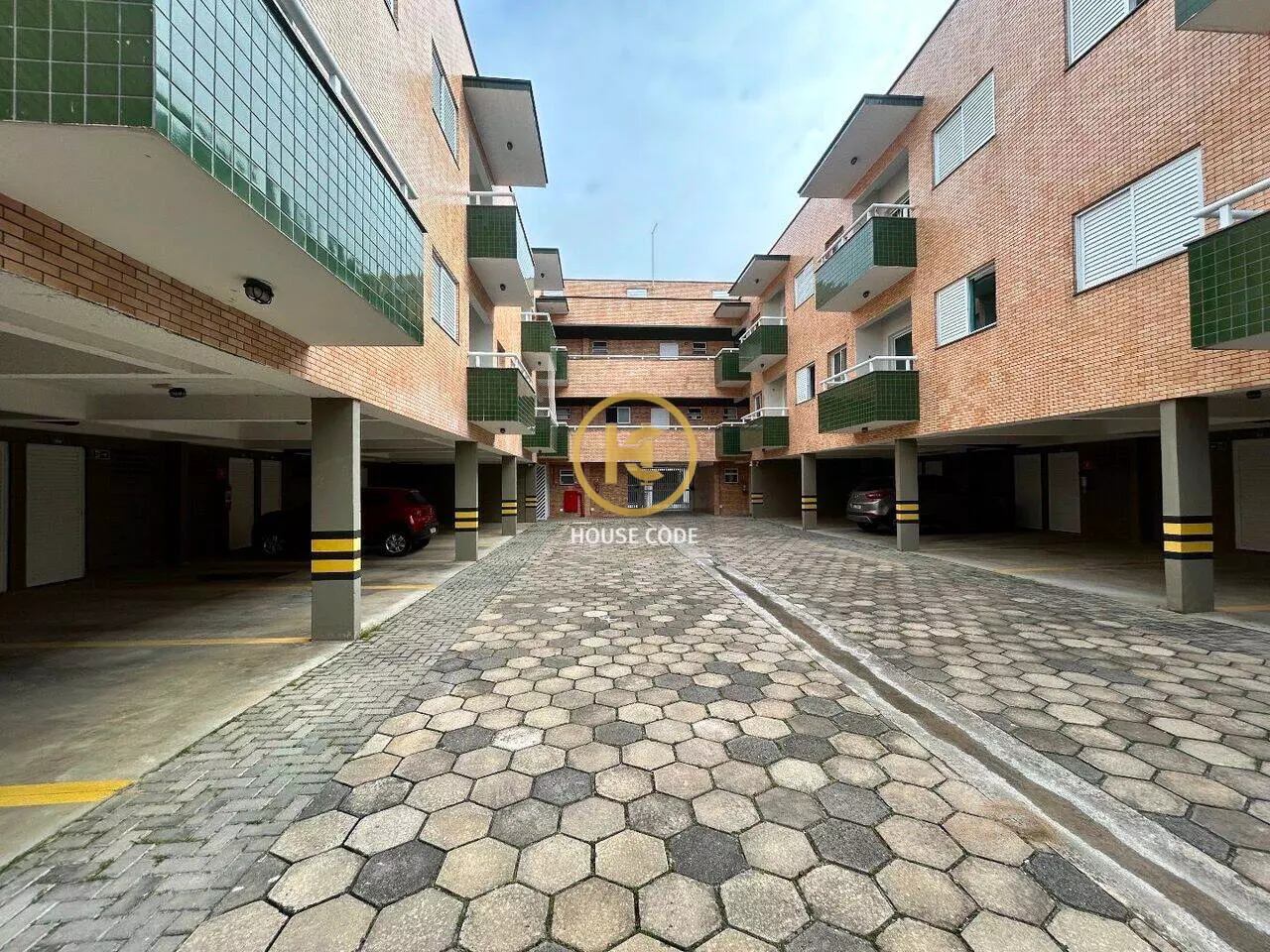 Apartamento Cidade Balneária Peruibe Peruíbe São Paulo AP0503 2 Apartamento na Cidade Balneária Peruíbe-Scipel para aluguel definitivo, a 30 metros da praia, com suíte e cozinha integrada.