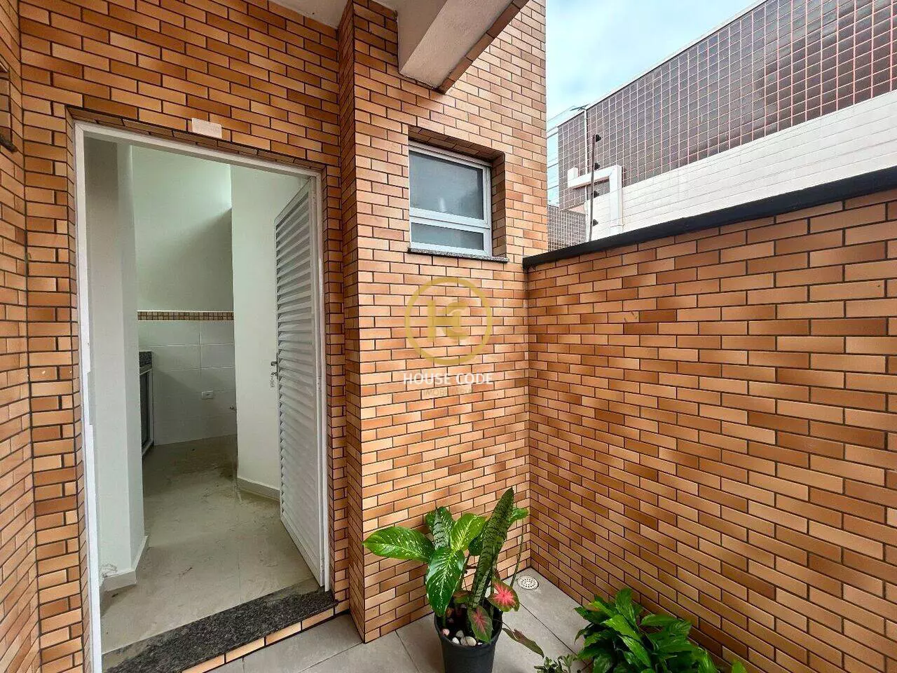 Apartamento Cidade Balneária Peruibe Peruíbe São Paulo AP0503 3 Apartamento na Cidade Balneária Peruíbe-Scipel para aluguel definitivo, a 30 metros da praia, com suíte e cozinha integrada.