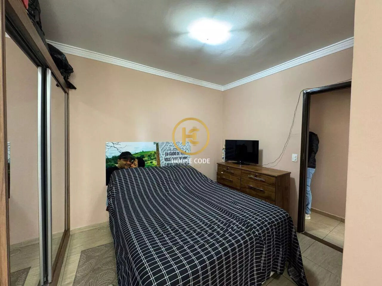Apartamento no Condomínio Alphaview, em Barueri, com 72 m², suíte, sacada envidraçada e lazer completo.