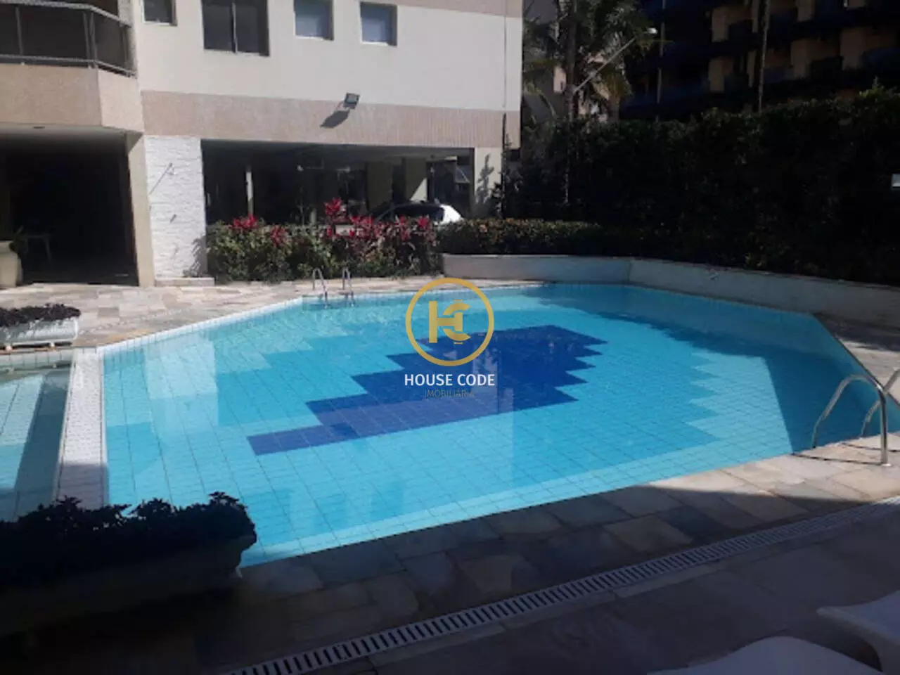 Apartamento Jardim Virginia Guarujá São Paulo AP0481 11 Apartamento no Jardim Virginia em Guarujá com 82 m², dois dormitórios, sacada, suíte e localizado a uma quadra da praia.