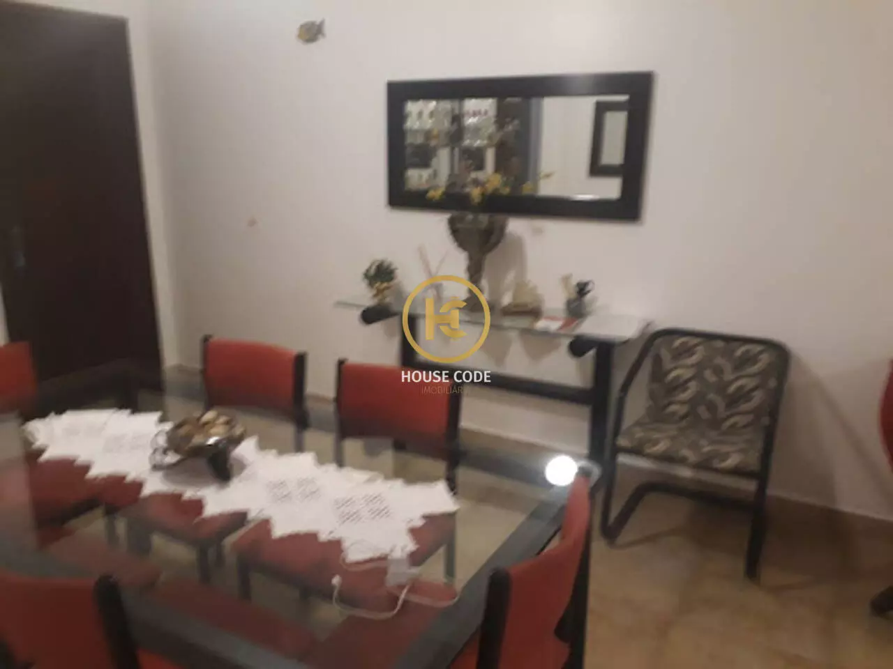 Apartamento Jardim Virginia Guarujá São Paulo AP0481 2 Apartamento no Jardim Virginia em Guarujá com 82 m², dois dormitórios, sacada, suíte e localizado a uma quadra da praia.