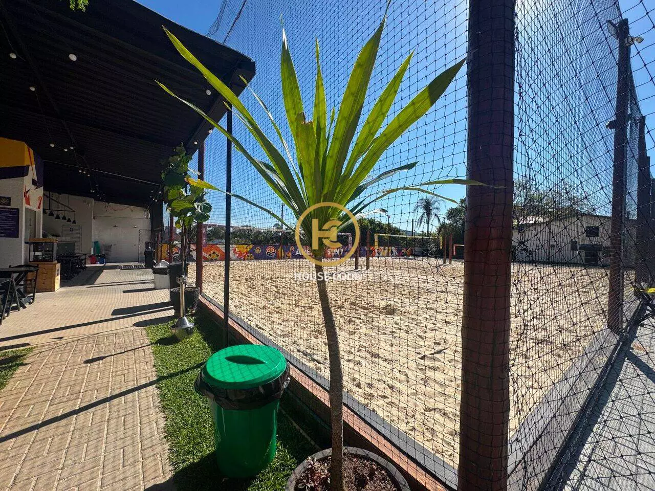 Terreno no Condomínio Nova Caieiras Etapa 5 em Caieiras com 320 m², condomínio fechado, alto padrão e ótima localização.