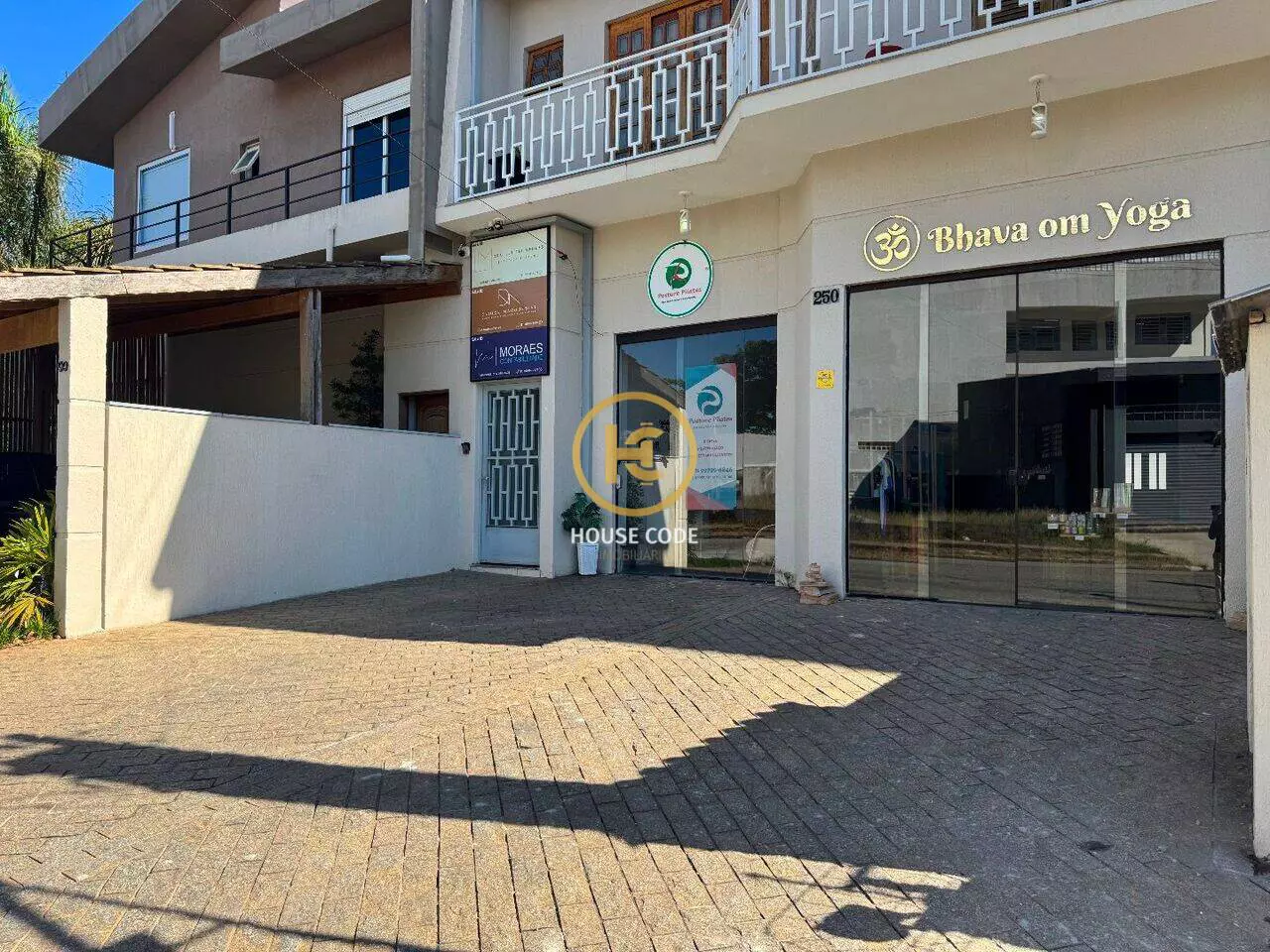 Terreno no Condomínio Nova Caieiras Etapa 5 em Caieiras com 320 m², condomínio fechado, alto padrão e ótima localização.