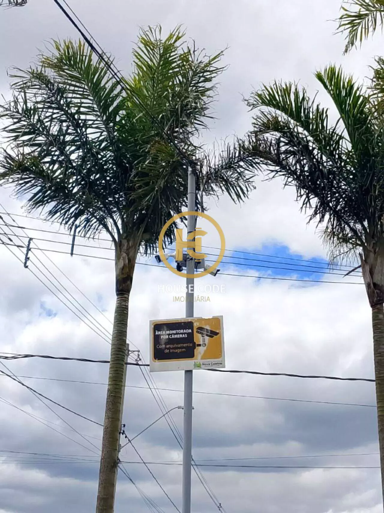 Terreno no Condomínio Nova Caieiras em Caieiras com 455 m², localização privilegiada próxima à portaria e infraestrutura completa.