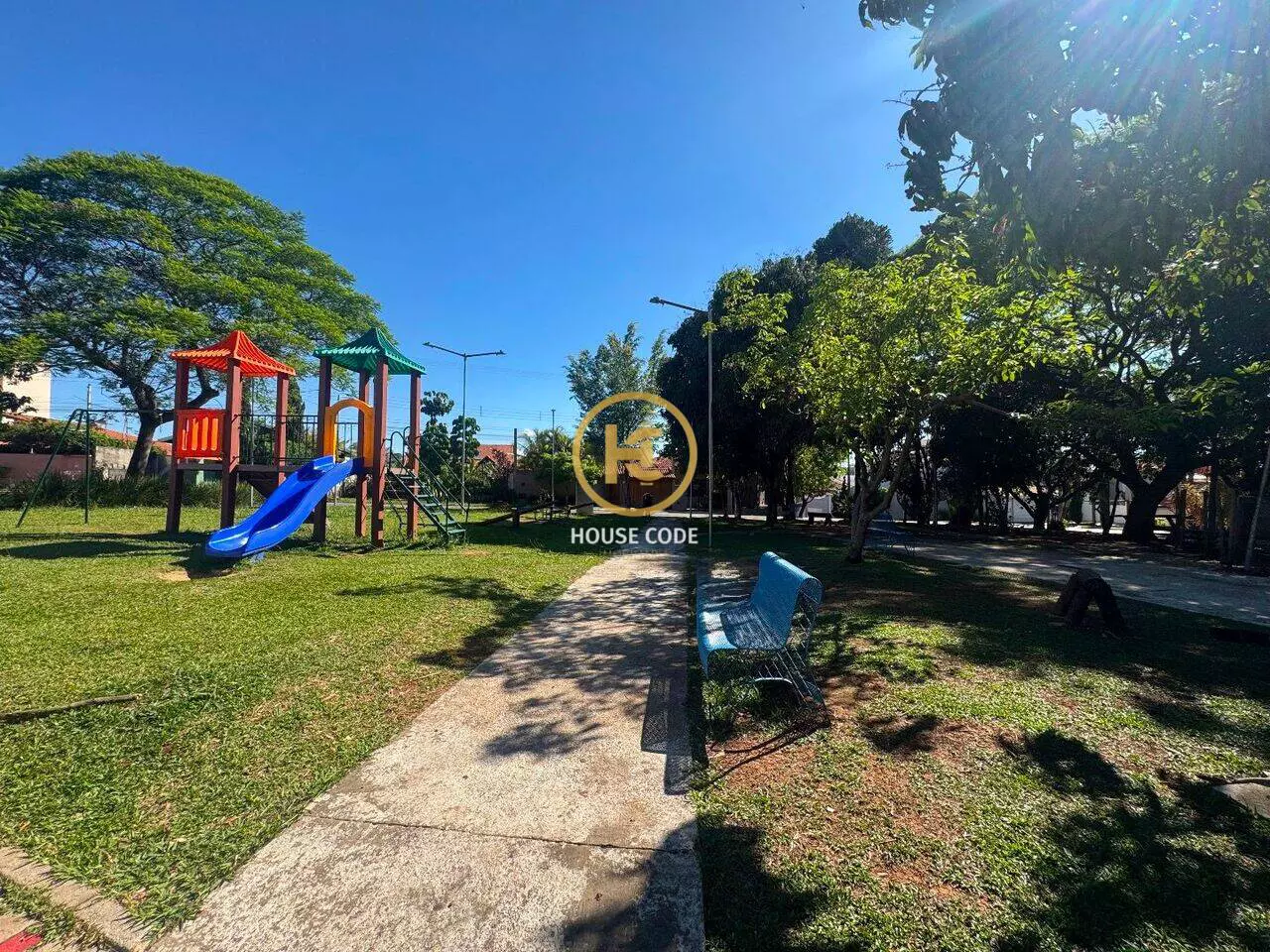 Terreno no Condomínio Nova Caieiras em Caieiras com 455 m², localização privilegiada próxima à portaria e infraestrutura completa.