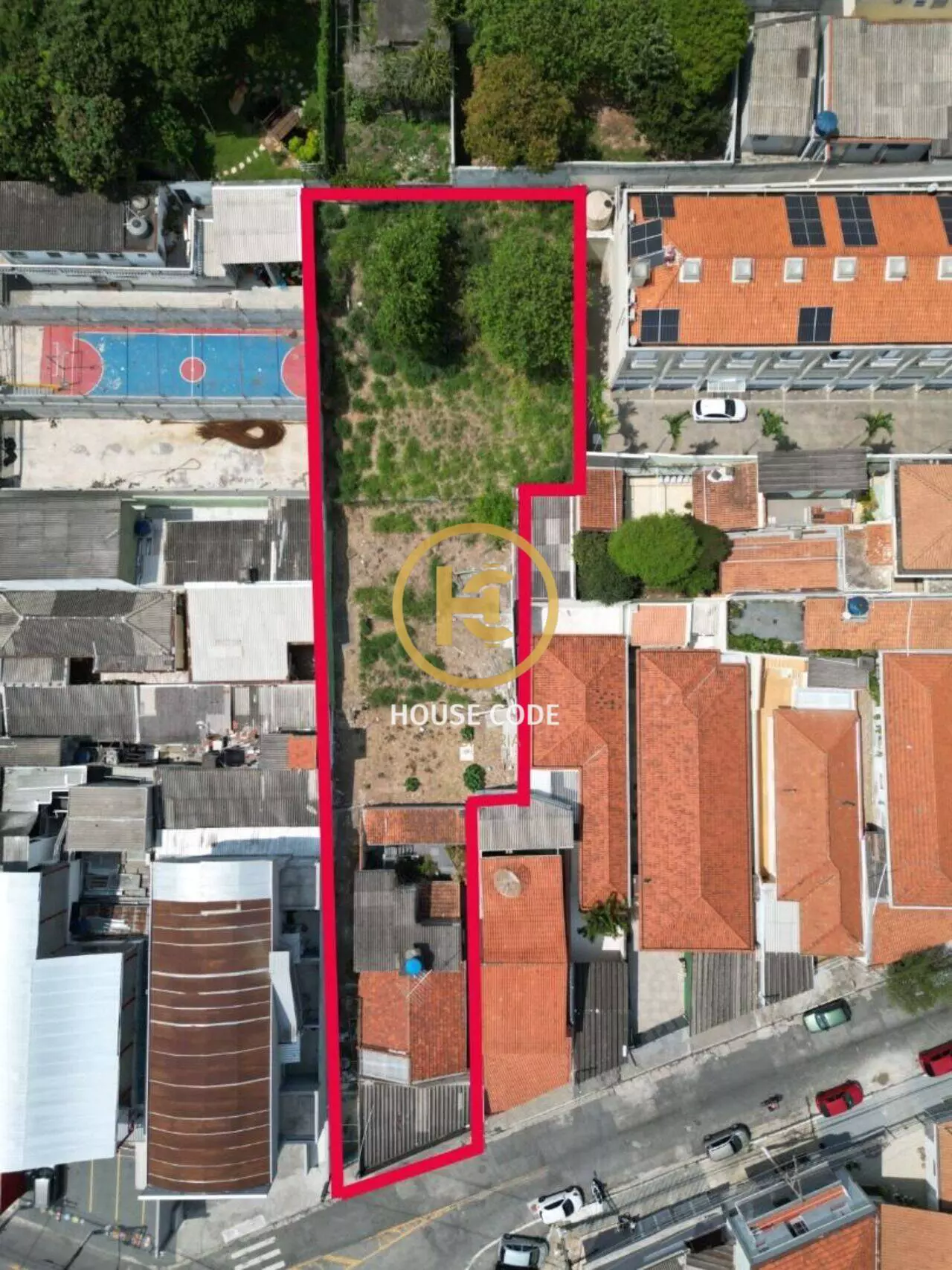 Terreno comercial na Vila Mangalot em São Paulo com 1.120 m², localização estratégica e fácil acesso às principais rodovias.