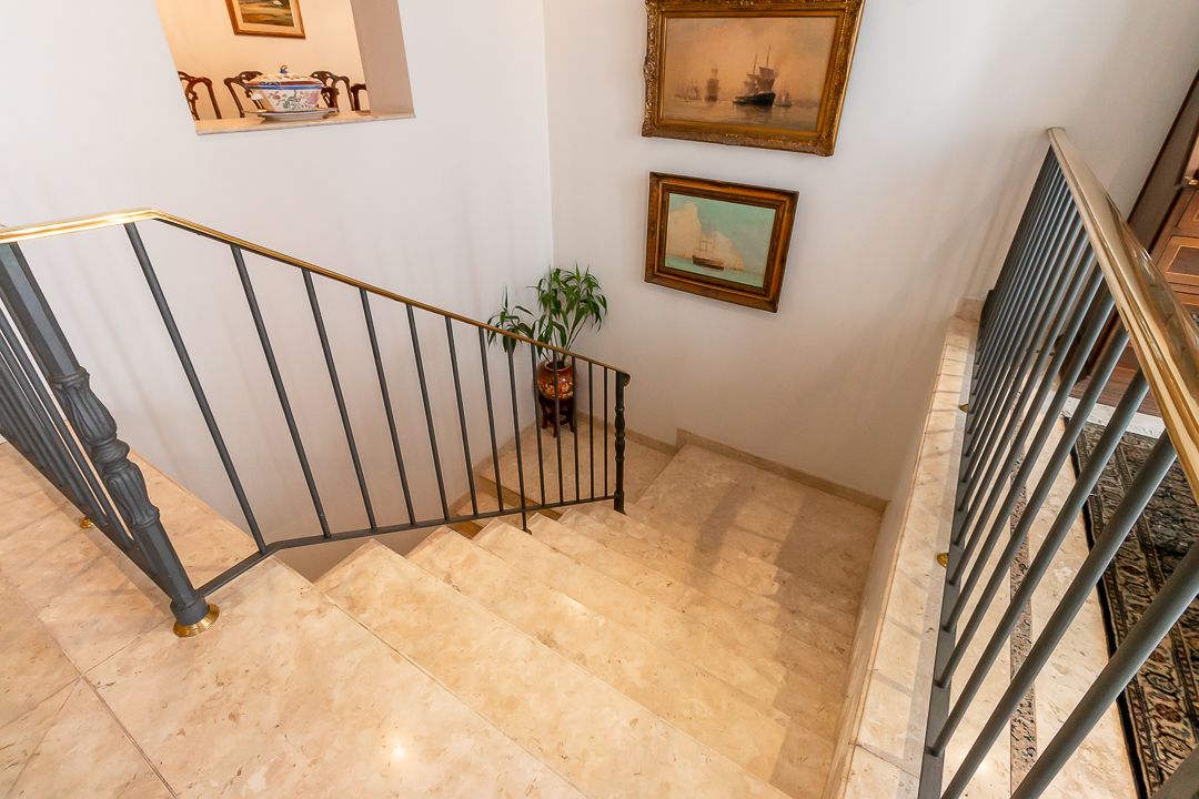 Cobertura duplex na Consolação com 580 m², piscina privativa, área gourmet coberta, quatro suítes e vista panorâmica de São Paulo.