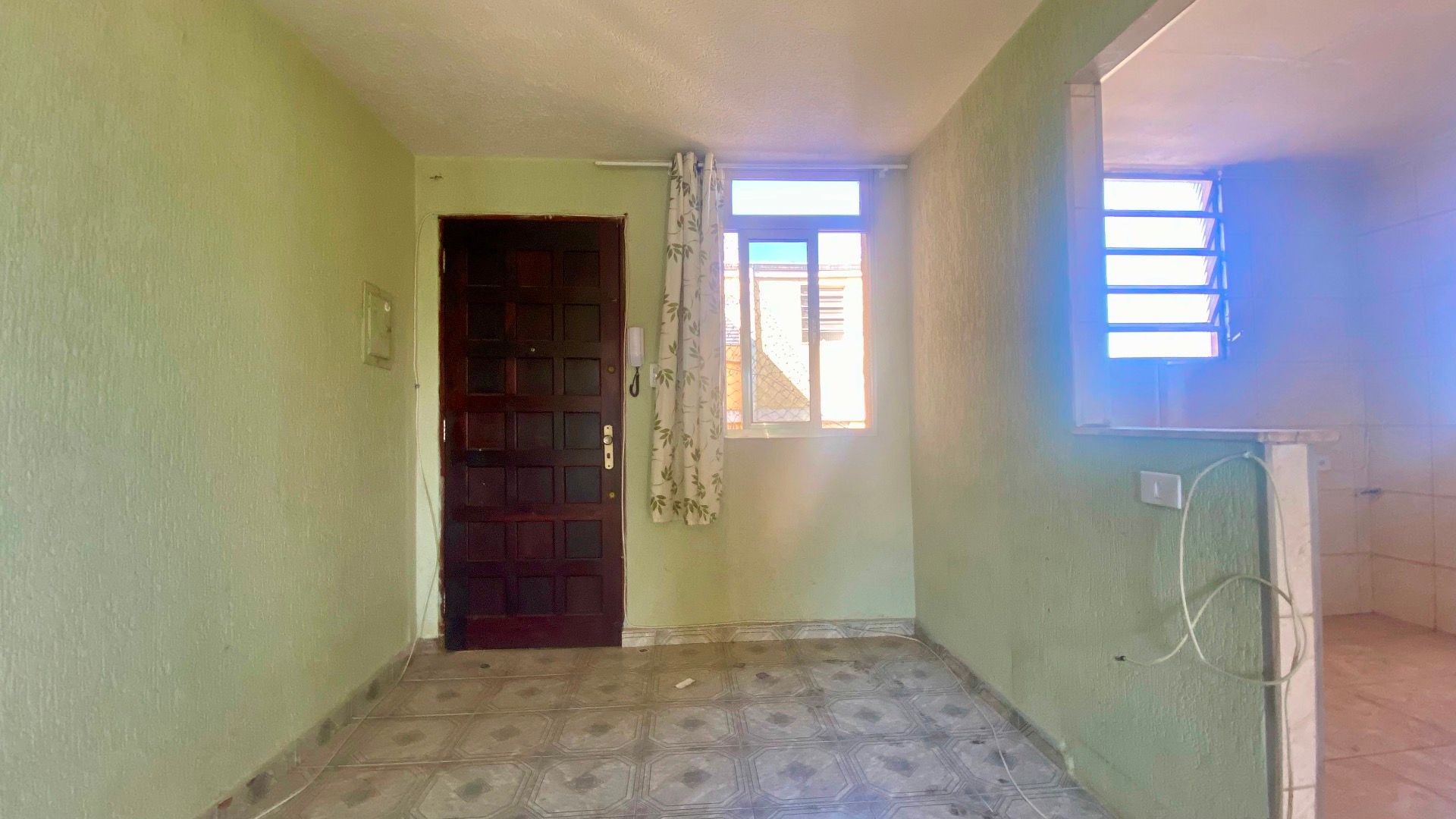 partamento no Condomínio Edifício Tabajara II com 52 m², 2 dormitórios, sala bem iluminada, vaga fixa e localização estratégica em São Paulo.