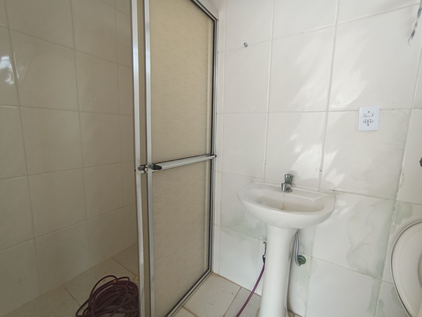 Cobertura duplex no Balneário Stella Maris, em Peruíbe, com 264 m², 3 dormitórios, suíte, jacuzzi, churrasqueira e área de lazer privativa.