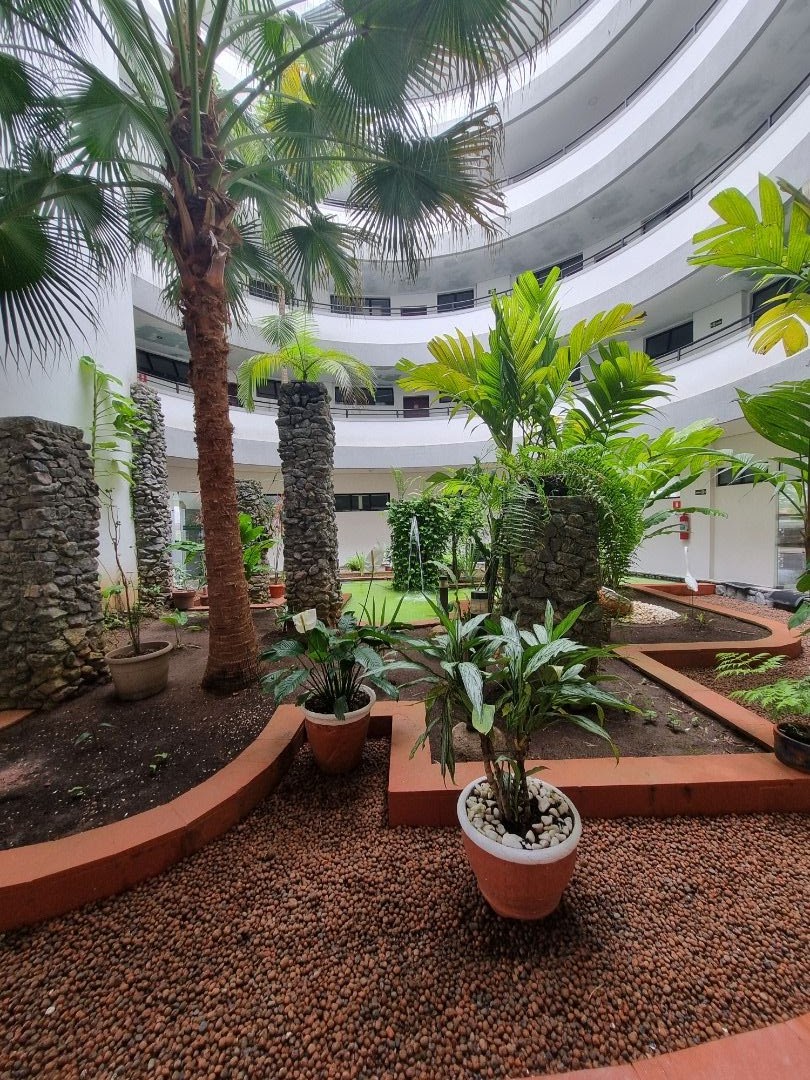 Apartamento no Balneário Samburá, em Peruíbe, com 2 dormitórios, suíte, sacadas com vista para o mar, condomínio com lazer e segurança 24 horas.