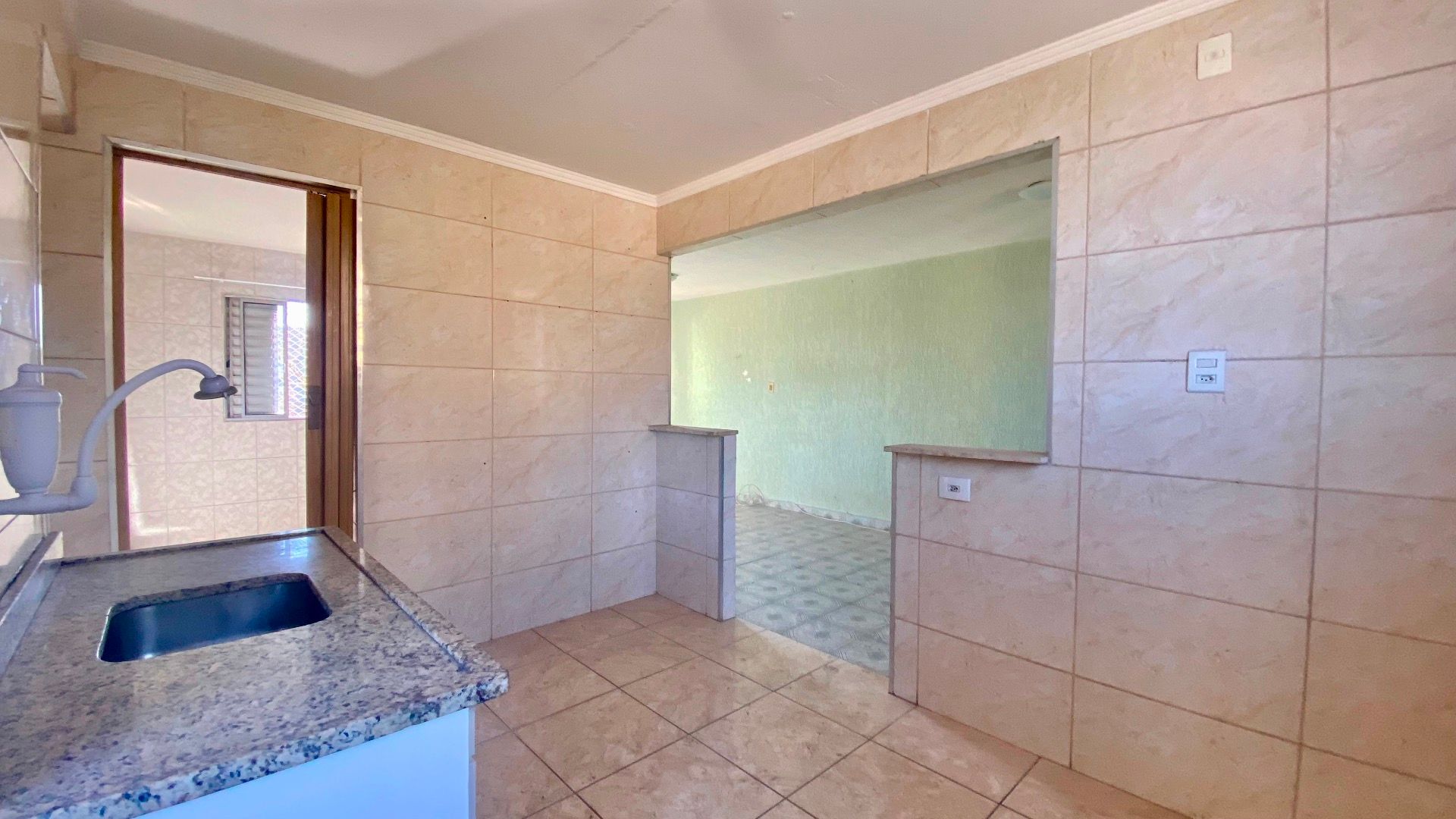 partamento no Condomínio Edifício Tabajara II com 52 m², 2 dormitórios, sala bem iluminada, vaga fixa e localização estratégica em São Paulo.