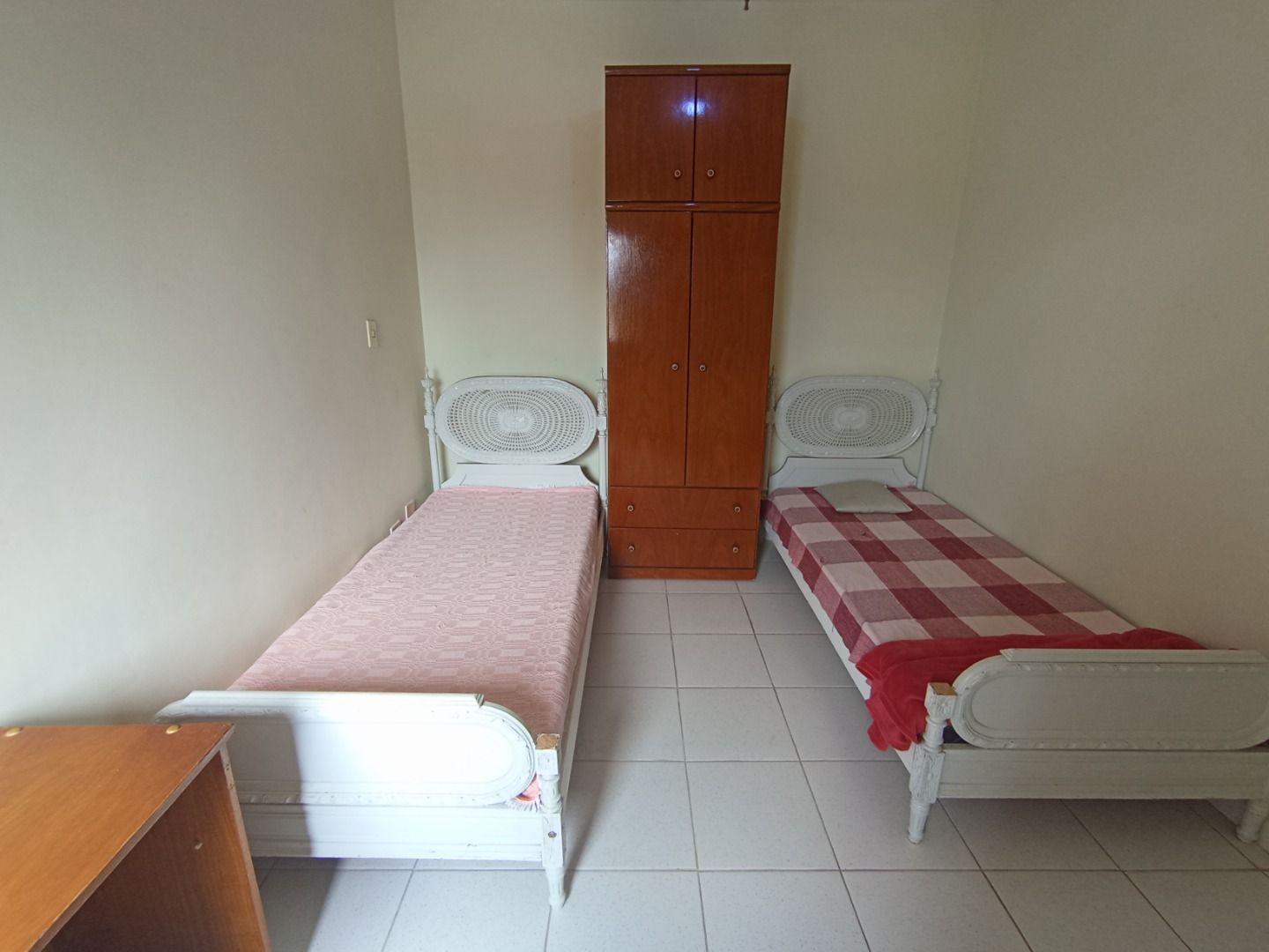 Cobertura duplex no Balneário Stella Maris, em Peruíbe, com 264 m², 3 dormitórios, suíte, jacuzzi, churrasqueira e área de lazer privativa.