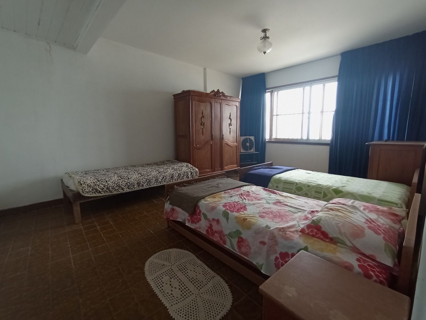 Apartamento no Centro de Peruíbe, frente para o mar, com 120 m², vista panorâmica e localização privilegiada.